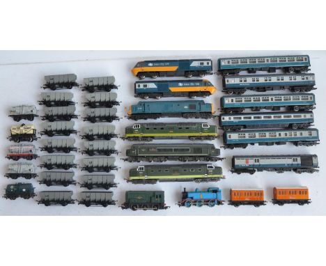 Collection of unboxed previously run OO gauge railway models including electric locomotives with Hornby InterCity 125 power a