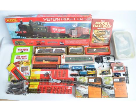 Collection of OO gauge railway models to include boxed Hornby R1205 Western Freight Hauler set (original set contents near mi