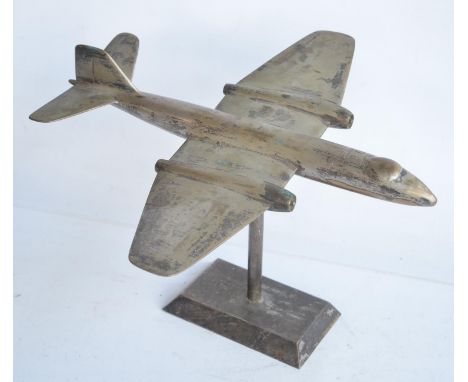 Large and very heavy solid cast metal (copper plated brass, most worn away) 1/50 scale English Electric Canberra model with 2