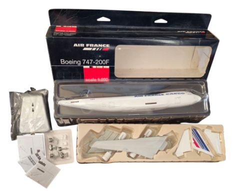 Air France Boeing 747-200F model plane scale 1:200, in original box. Good condition Est.