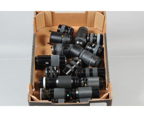 A Tray of Zoom Lenses, various mounts &amp; focal lengths, including AF lenses by Minolta &amp; Sigma, all untested, manual l