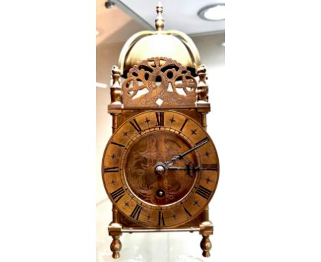 Vintage brass lantern clock, untested, approximate measurements: Height 10.5 inches, Width 4.5 inches, Depth 4 inches 