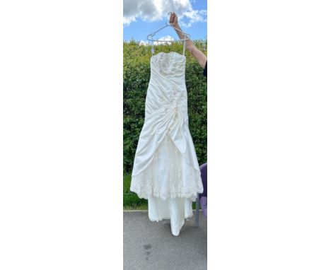 New ladies Wedding dress, retail stock clearance ( may have marks or very light damage) 