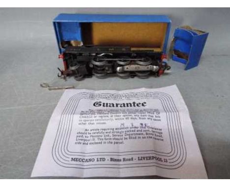 Hornby Dublo - A boxed Hornby Dublo 3-Rail EDL17 0-6-2 Tank Locomotive Op.No.6917 in LMS black livery. The model appears to b