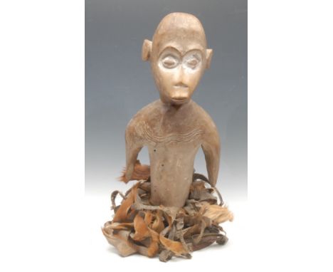 Tribal Art - a West African zoomorphic headdress, simian figural cresting, the features picked out in white, the rattan mount