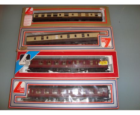 OO GAUGE - A group of Lima Mark 1 coaches in various liveries as lotted - (4) - VG / G boxes