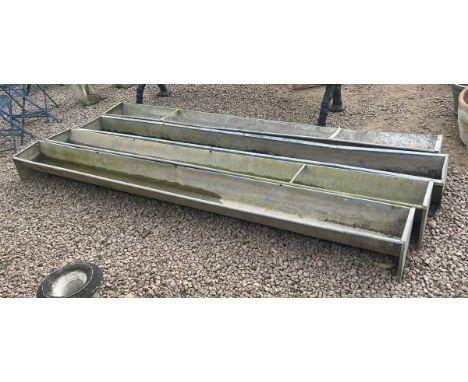 4 galvanised trough feeders - Approx lengths: 276cm 