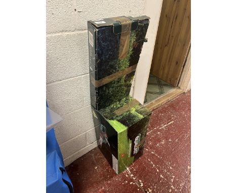 Qualcast 2000w electric chainsaw