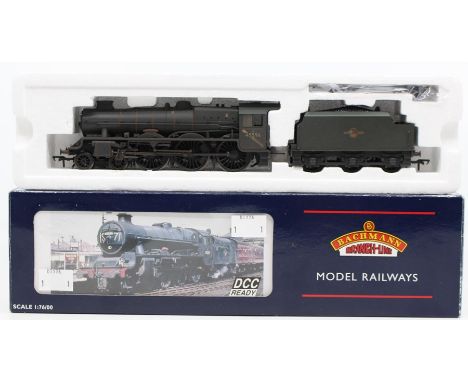 Bachmann: A boxed Bachmann, 4-6-0 OO gauge locomotive and tender, Jubilee 45596 'Bahamas' Stanier Tender BR Green L/Crest D/C