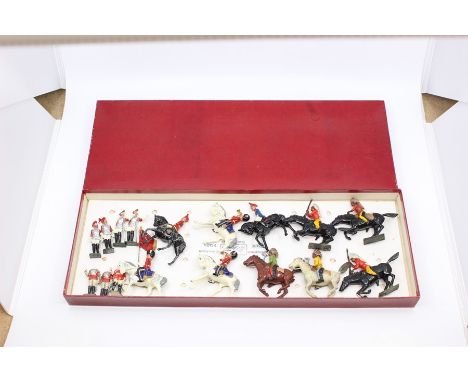 Britains: A collection of assorted Britains and Johillco lead figures, to include: Indians on Horseback, fourteen figures plu