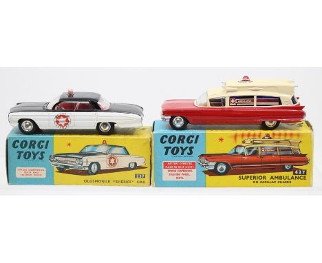 Corgi: A boxed Corgi Toys, Oldsmobile Sheriff Car, 237, black and white two-tone body, discolouring to roof light, paintwork 