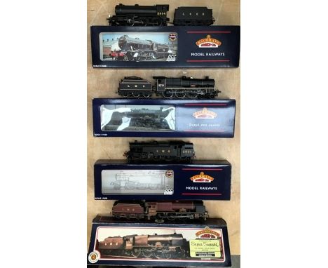 Railway: collection of 00 gauge Bachmann locomotives to include K3 LNER 2-6-0 2934, Jubilee Courageous LMS 4-6-0 5711, Fairbo