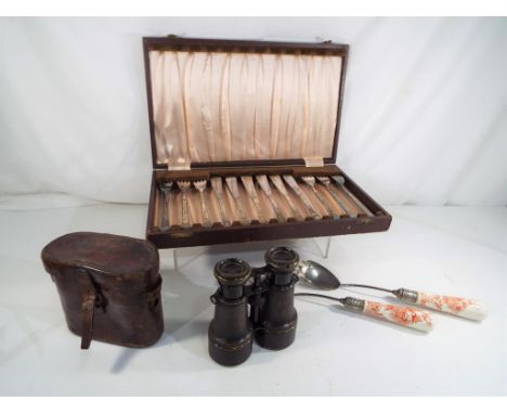 A pair of vintage binoculars in leather case, Heath & Co Ltd, Crayford, London, a cased set of fish knives and forks and a se