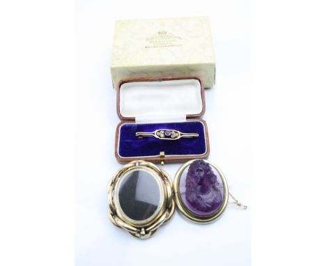 Victorian paste gold plated cameo brooch, the large purple paste cameo depicting a Roman lady with vine leaves in her hair, r