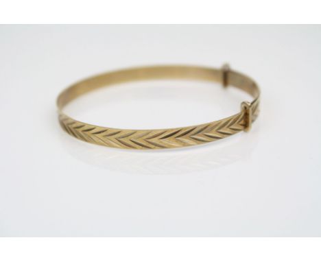 9ct yellow gold Christening bangle, bright cut decoration, band width approximately 4.5mm