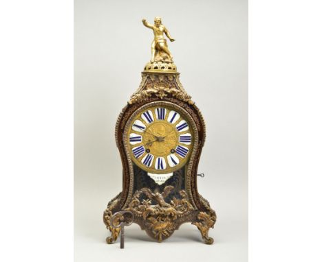 A LATE 18TH CENTURY FRENCH BOULLE MARQUETRY BRACKET CLOCK, ormolu figural surmount of Hercules wearing a lion skin, the torto