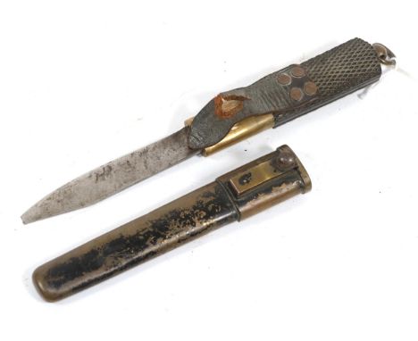 A First World War German Trench Knife, the 10.5cm single edge steel blade with maker's logo and name E PACK &amp; SOHN, SOLIN