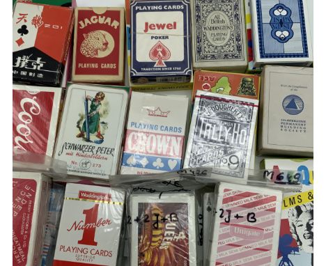 100+ VARIOUS MISC. PLAYING CARDS INCLUDING NON-STANDARD, SOME SEALED