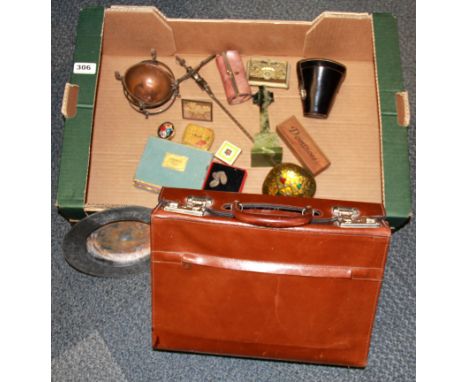 A vintage leather case and a quantity of small items.
