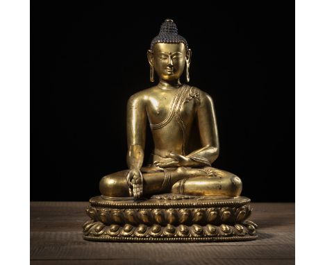 Vergoldete Bronze des Buddha Shakyamuni auf einem LotossockelTibetH. 26,5 cmEhemals aus einer Französischen Privatsammlung, l