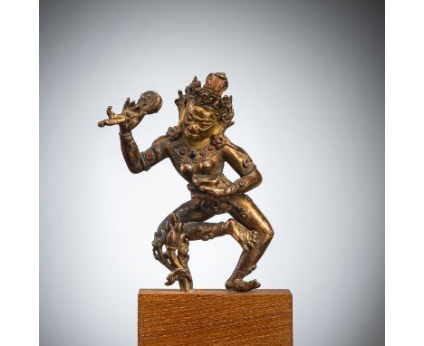 Feuervergoldete Bronze des Ma-Gcig Lab-SgronTibet, 15. Jh.H. 11,2 cm (o.S.)In tänzerischer Haltung stehend, mit der erhobenen