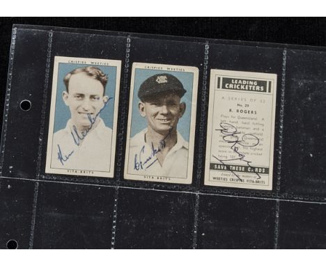 Trade cards Cricket, Cereal Foods (Vita-Brits), Leading Cricketers, three cards with original ink autographs, no 20 K. Meulem
