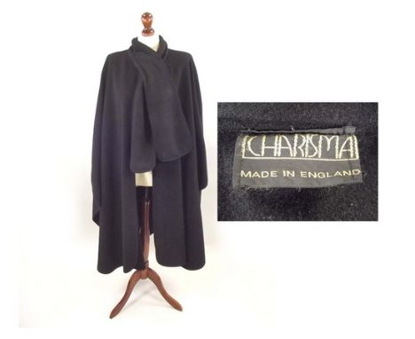 WOOLLEN CAPE.
A black wool cape by Charisma, with tie collar. Length 103cm.