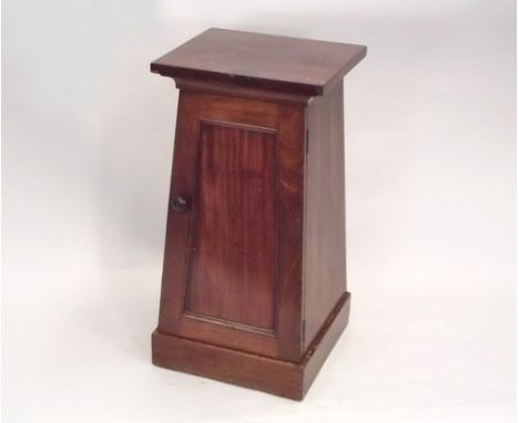 NIGHT CUPBOARD.
A late 19th century mahogany, tapering night cupboard with a single shelf. Height 75cm.
PLEASE NOTE:  Our in-