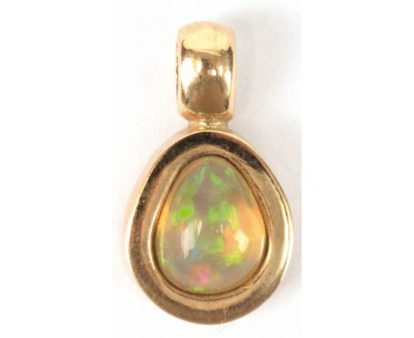 Anhänger, 750er GG (geprüft) mit tropfenförmigem Opal, ges. 3,3 g, L. mit Öse 2,0 cm