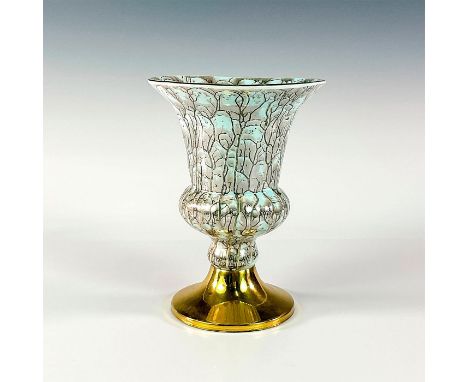Turquoise toned with lustre finish &amp; branch patterning. Gold toned rim around piece.This item has no reserve. Dimensions: