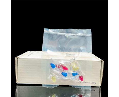 9pc unopened tulips that were given to SCS members as renewal gifts. Includes 3 yellow lead crystal, 3 pink lead crystal, and