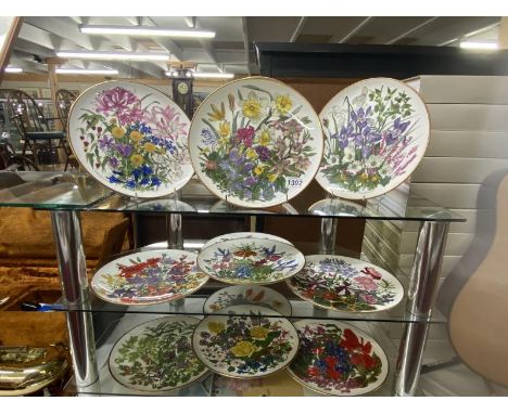 12 Franklin porcelain Royal horticultural society flowers of the year, plate collection with boxes.