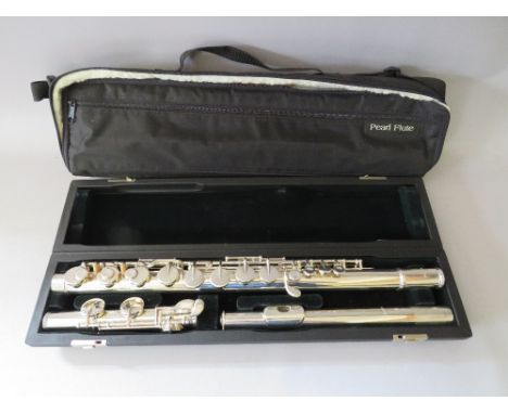 A PEARL FLUTE PFA-206 ALTO FLUTE, with hard case and carry bagCondition Report:Good quality silver plated body.Length 85 cm.