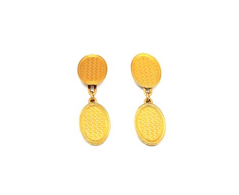 Pair 9ct gold cufflinks, engine-turned decoration to front. (5.5g)