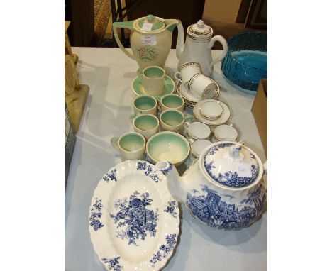 A fourteen-piece Susie Cooper Dresden Spray pattern coffee service, other tea ware and ceramics.