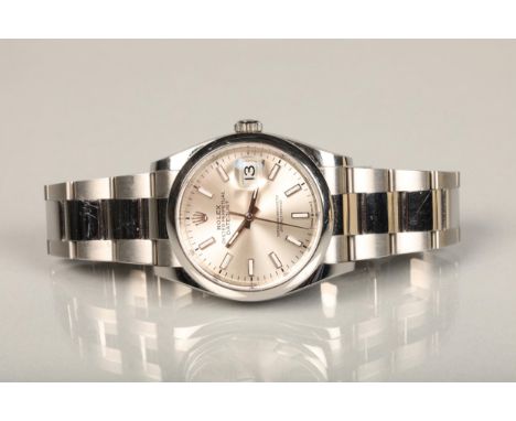 Rolex Oyster Perpetual Datejust gentleman's chronometer wristwatch, the silvered dial with date aperture, baton hands and mar