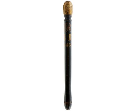 A LARGE VICTORIAN PAINTED TRUNCHEON OR STAFF, 1843, BLOXHAM POLICE, OXFORDSHIRE, with an ovoid finial, painted in gold with V
