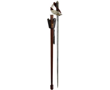 AN 1897 PATTERN INFANTRY OFFICER'S SWORD, 82cm blade etched with scrolling foliage, crowned Royal arms and crowned GVR cypher