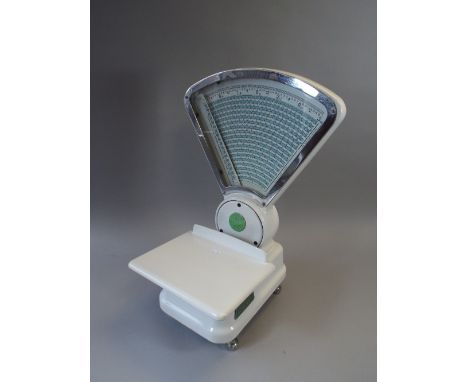 A Set of Shop Scales to Weigh 3 lbs by 1/4 Ounce Divisions.
