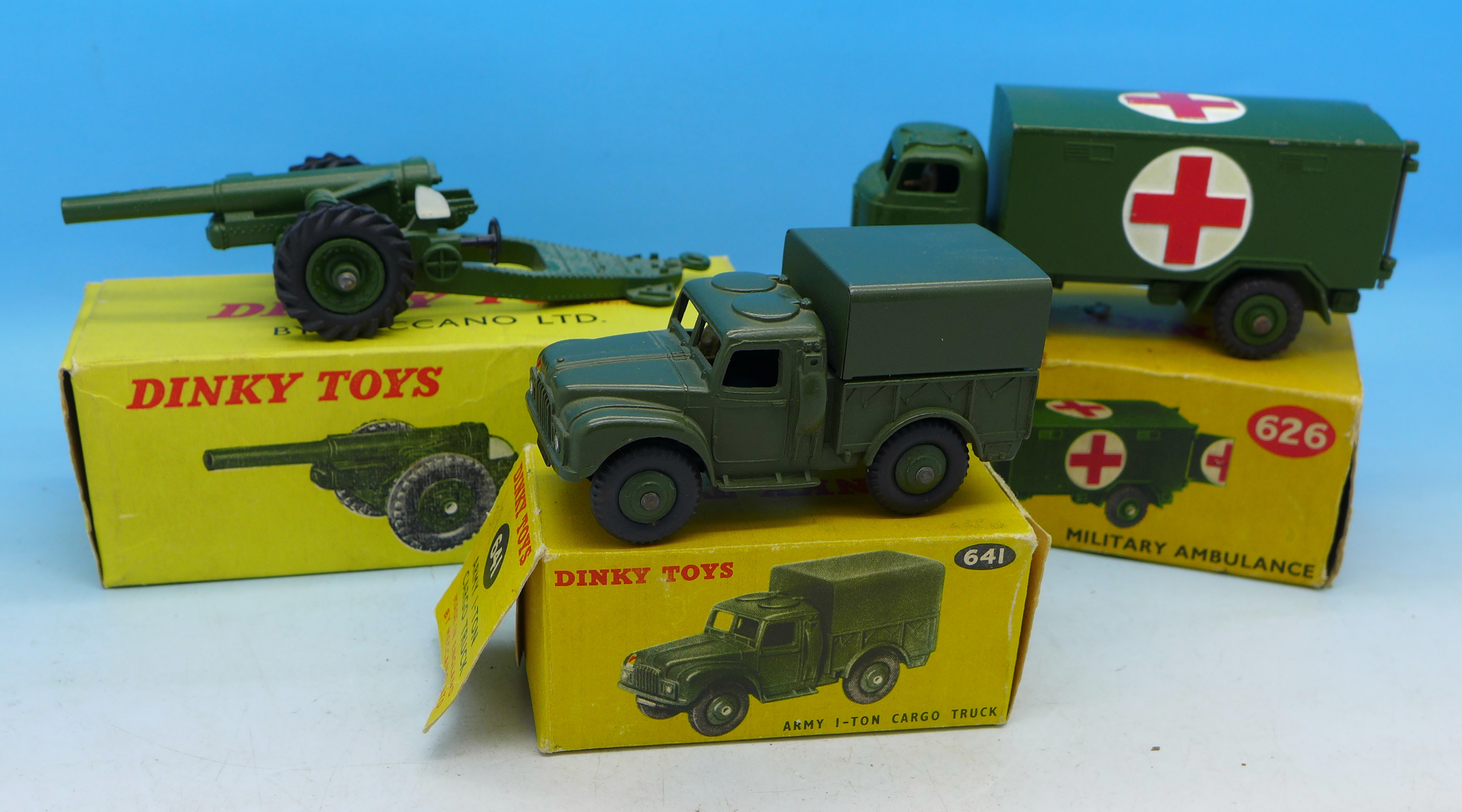dinky toys military ambulance