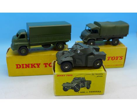 Three Dinky Toys, 621 3-Ton Army Wagon, 814 French Auto-Mitrailleuse and 821 French Camionnette Militaire 'Unimog' Mercedes