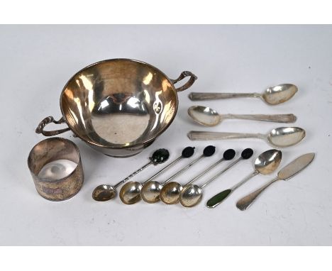 A silver porringer with twin scroll handles, Birmingham 1927, to/w an engine-turned napkin ring, Birmingham 1944 and various 