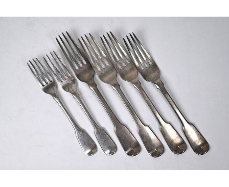 Four George IV silver fiddle pattern table forks, William Schofield, London 1827, t/w a George III dessert fork and a Victori