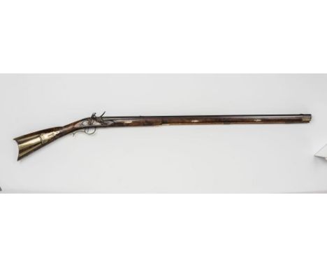 AN AMERICAN FLINTLOCK KENTUCKY RIFLE, 19th century, with 39 1/2" octagonal barrel later stamped W.HENRY BOULTON PENN, front a