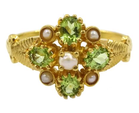 Silver-gilt peridot and pearl flower head cluster ring, stamped SilCondition Report:Size N-O, good max head depth = 13mm, goo