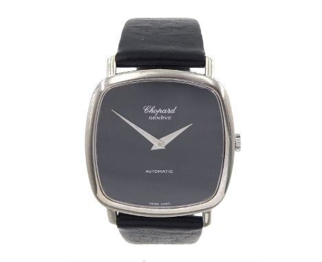 Chopard gentleman's 18ct white gold automatic wristwatch Ref. 2086, back case No. 170266, on black leather strap, with origin