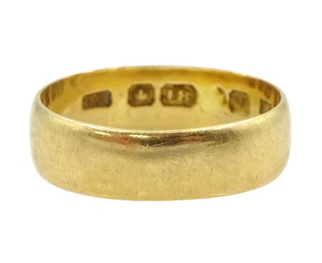 Early 20th century 18ct gold wedding band, hallmarkedCondition Report:Approx 3.18gm, size M, band depth = 5.4mm, some rubbing