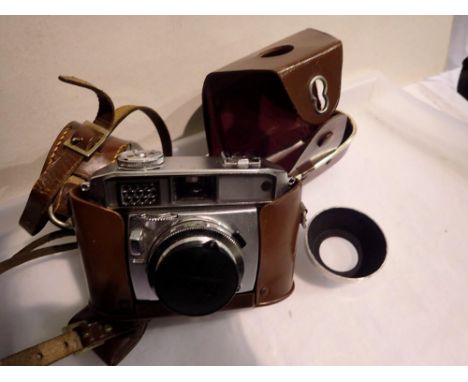 Cased Balda Baldessa camera. P&amp;P Group 1 (£14+VAT for the first lot and £1+VAT for subsequent lots) 