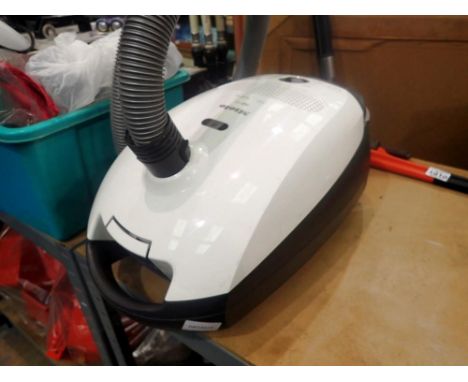Miele S2100 vacuum cleaner.All electrical items in this lot have been PAT tested for safety and have passed. This does not co