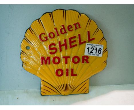 Cast iron Golden Shell Motor Oil plaque, W: 15 cm. P&amp;P Group 1 (£14+VAT for the first lot and £1+VAT for subsequent lots)